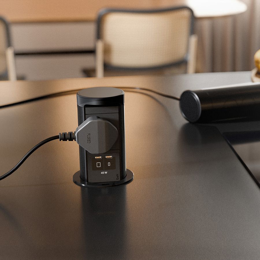 BACHMANN ELEVATOR2 1xUK, 1xUSB C/C 45W RAL9005 0,5m ISV