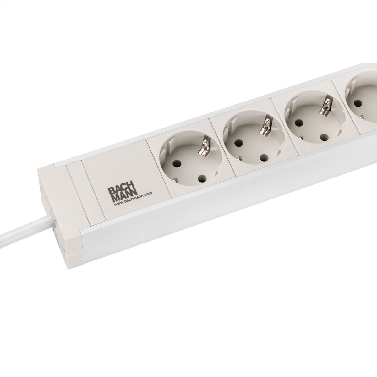 BACHMANN 19'' PVC 8x Schutzkontakt-Steckdosenleiste, 2,0m Schutzkontaktstecker