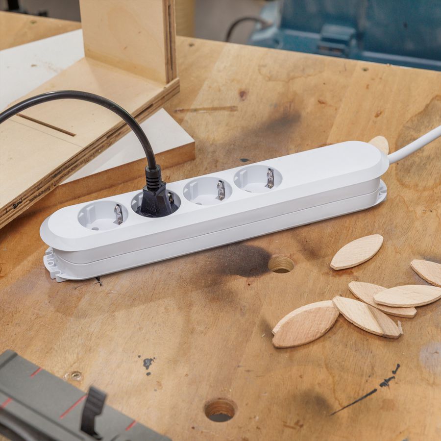 BACHMANN SMART Steckdosenleiste 4x Schutzkontakt, weiß, 1,5 m