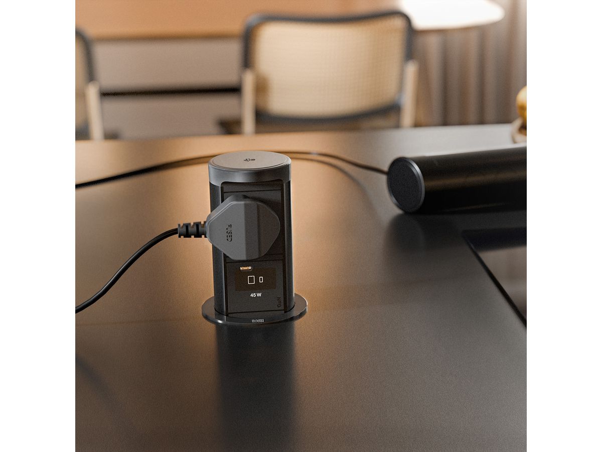 BACHMANN ELEVATOR2 1xUK 1xUSB C, Wireless Charger 15W RAL9005 0,5m ISV