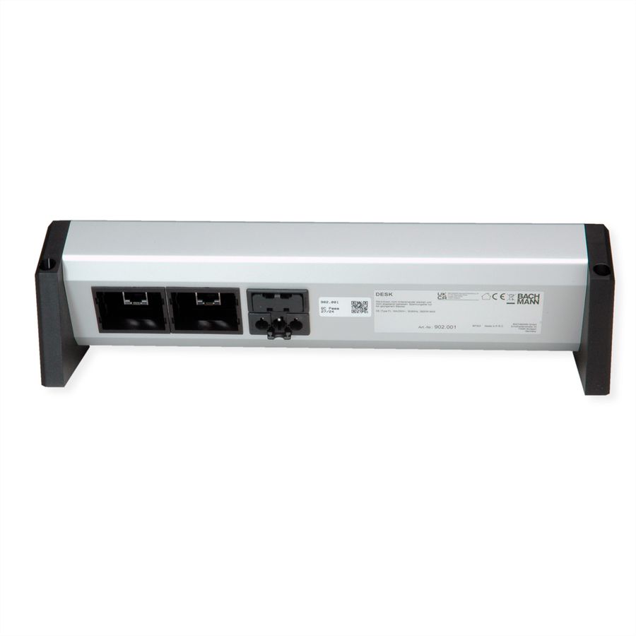 BACHMANN DESK 3xCEE7/3 2x CM-CAT6A Modul