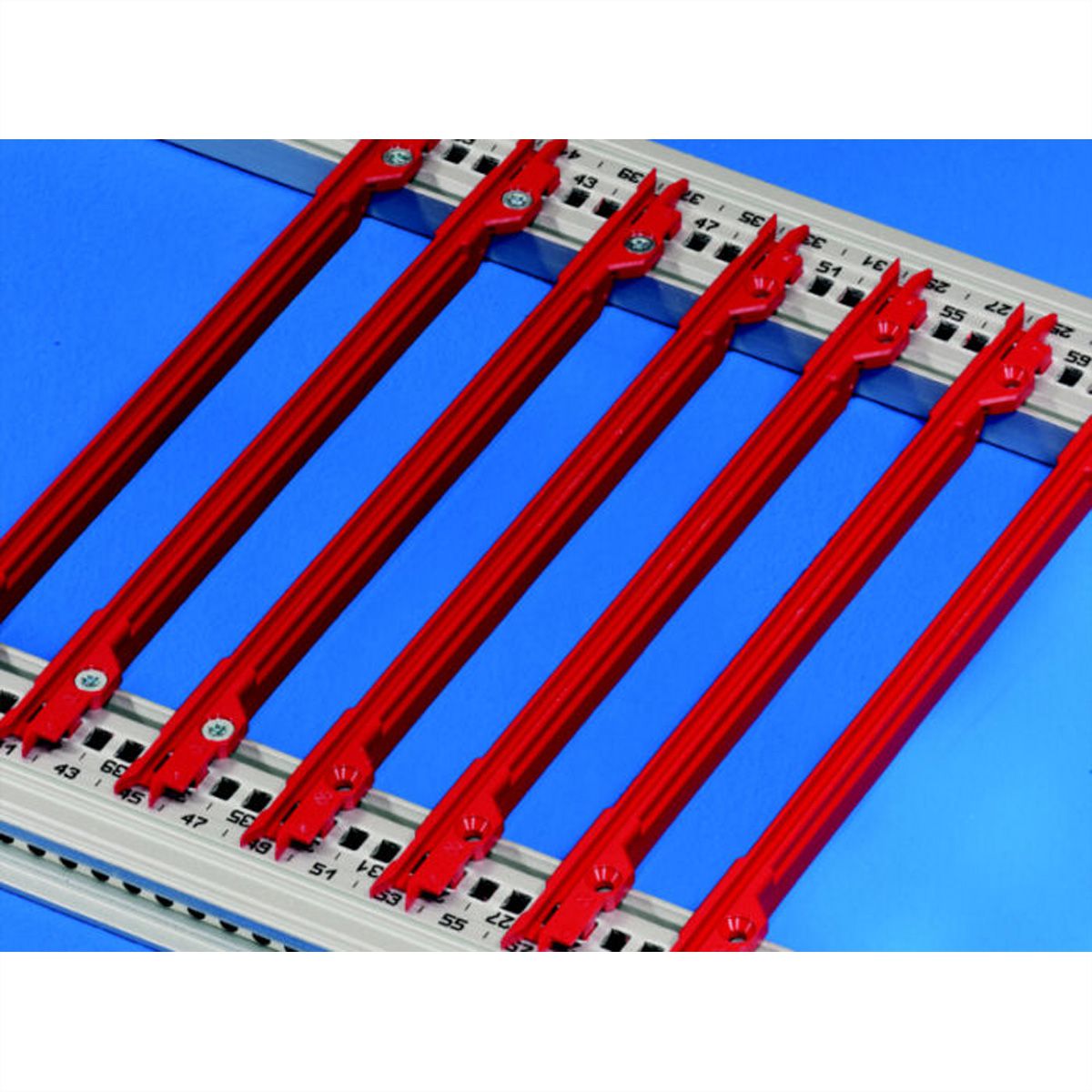 SCHROFF Führungschiene für Kartenhöhe 4,4'', Nutbreite 2,0 mm, Länge 220 mm - FUEHRUNGSS 220T 4,4" 2,0NU