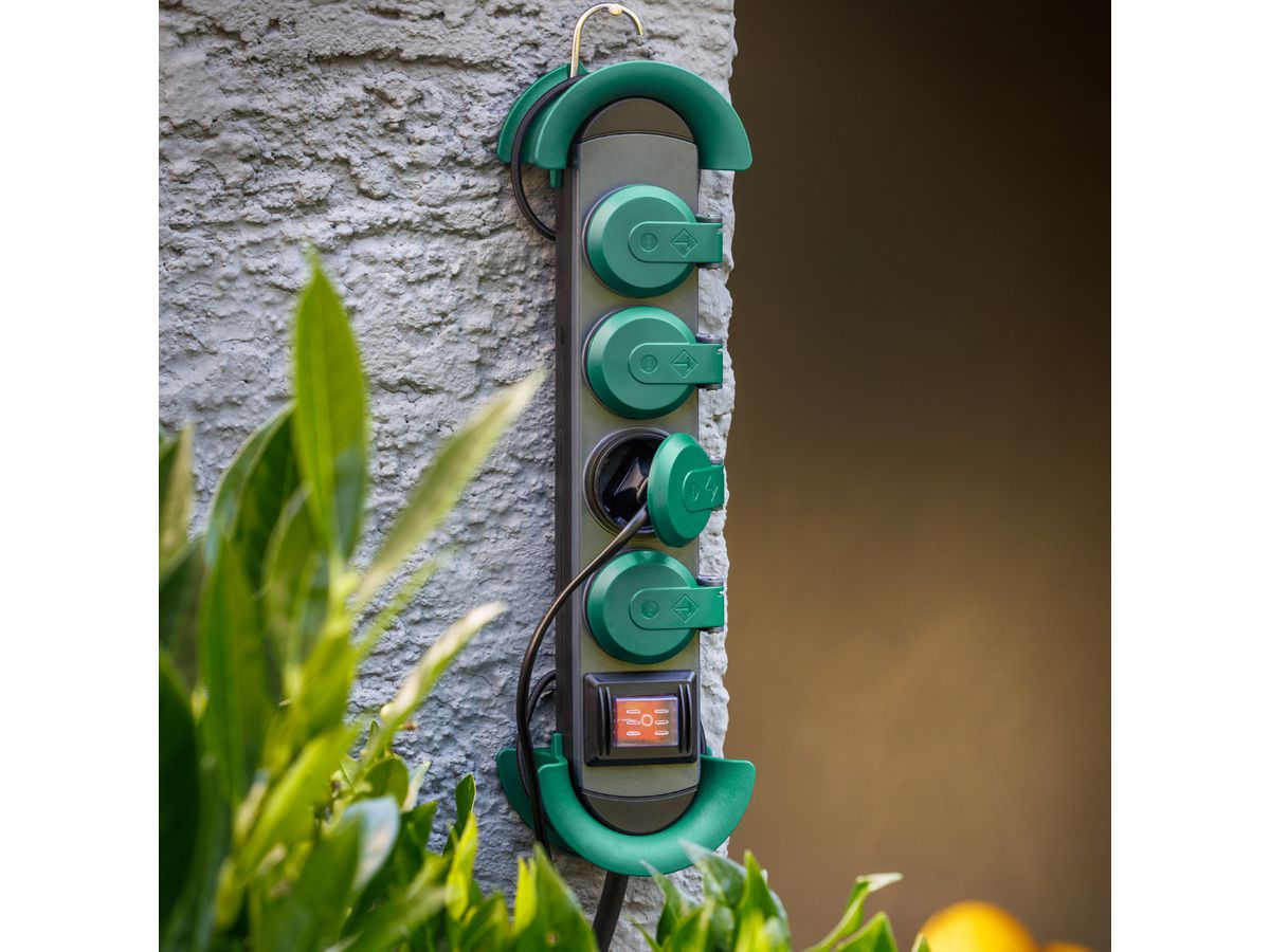 BACHMANN HOOK Outdoor 4x Schutzkontakt, Kunststoff, mit Schalter und Klappdeckeln, IP44, 4 m