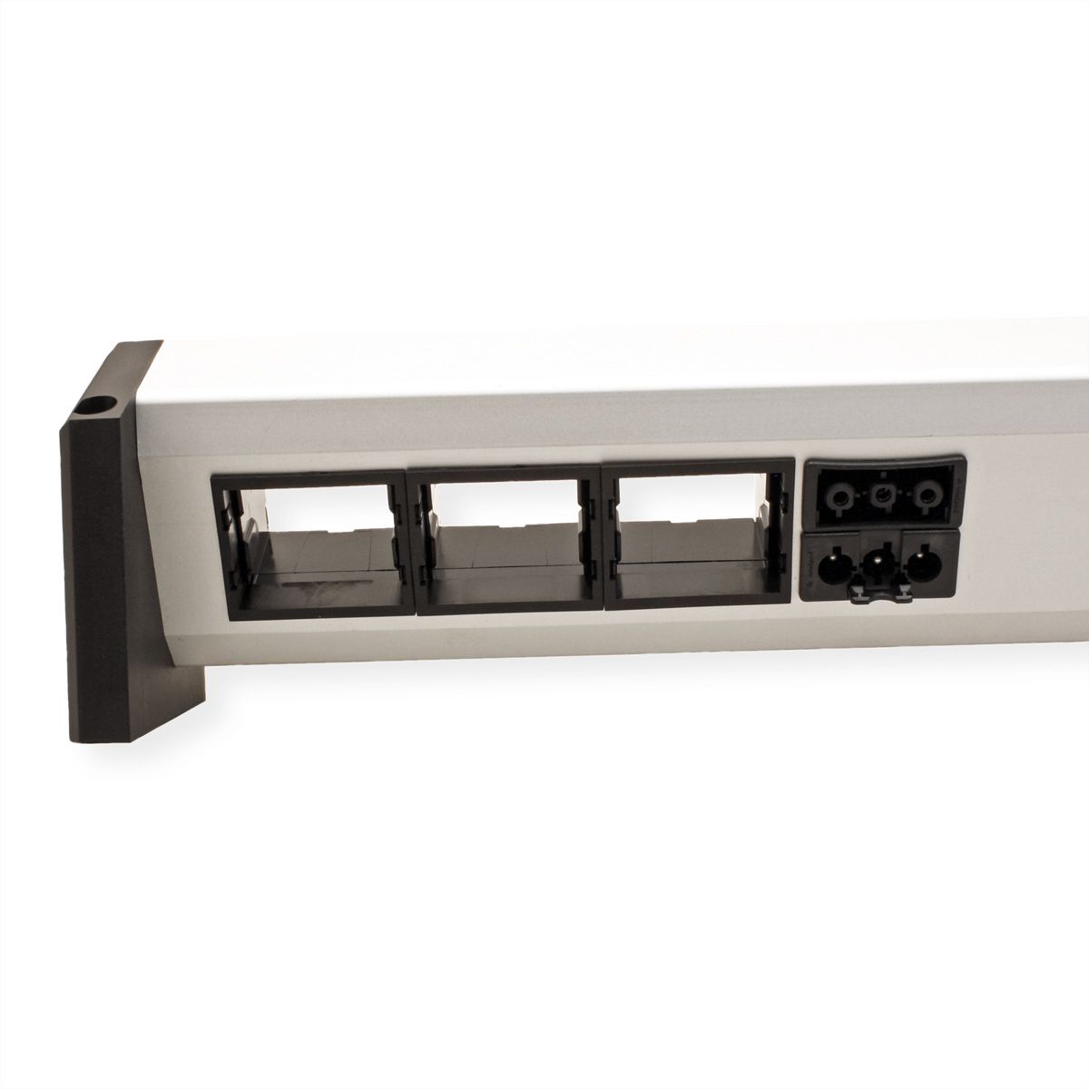 BACHMANN DESK 3x Schutzkontakt UTE 3x ABD